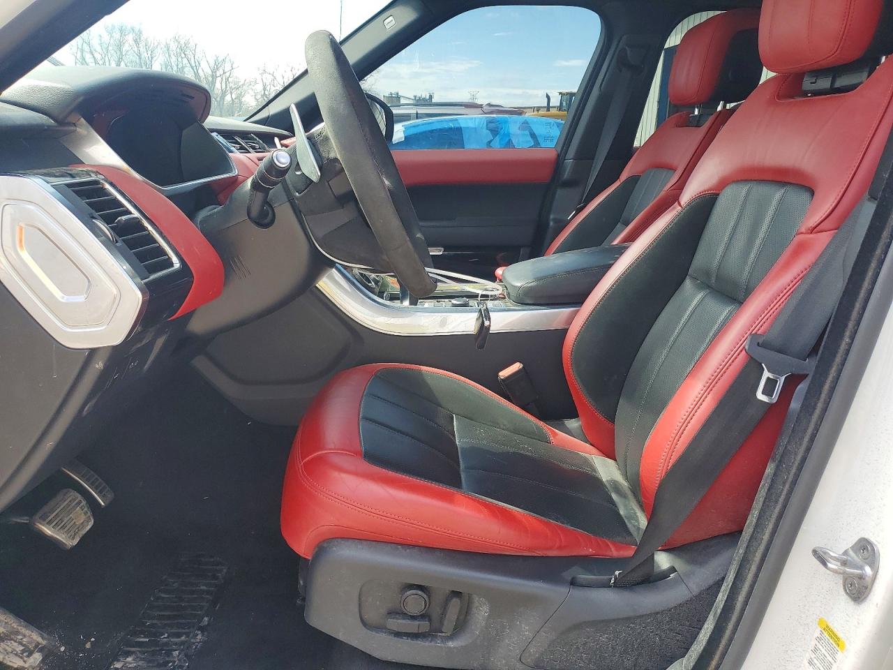 2022 LAND ROVER RANGE ROVER SPORT HST photo 20