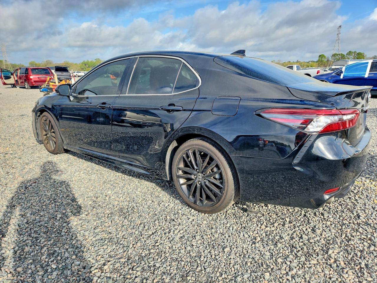 2023 TOYOTA CAMRY XSE photo 4