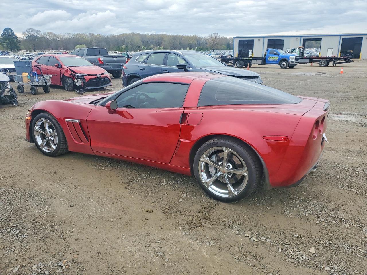 2012 CHEVROLET CORVETTE GRAND SPORT photo 2