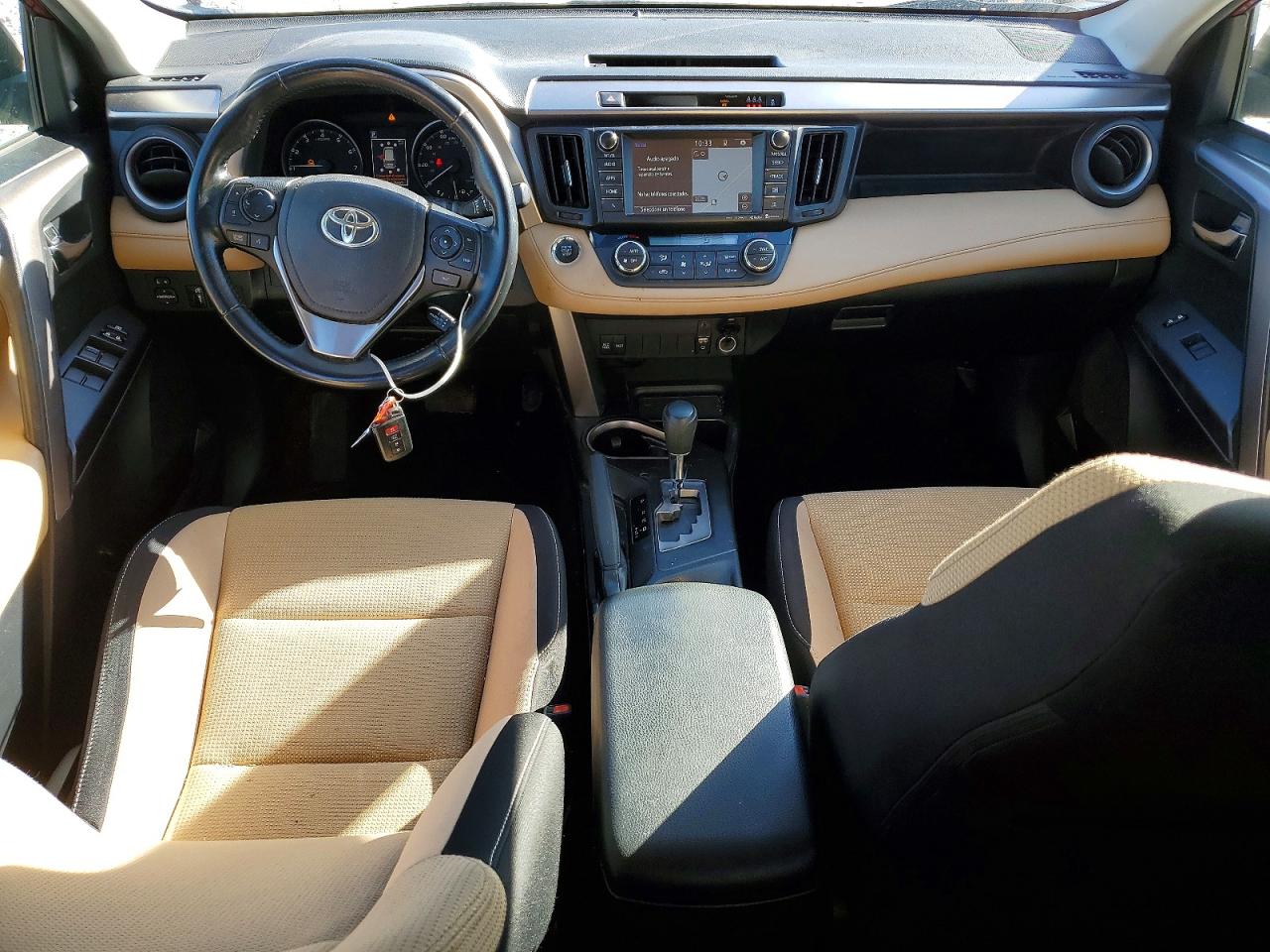 2018 TOYOTA RAV4 XLE photo 29