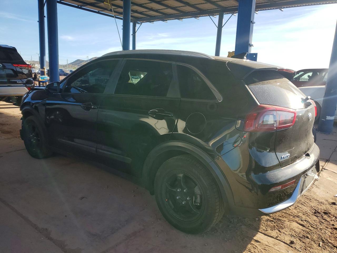 2019 KIA NIRO LX photo 3