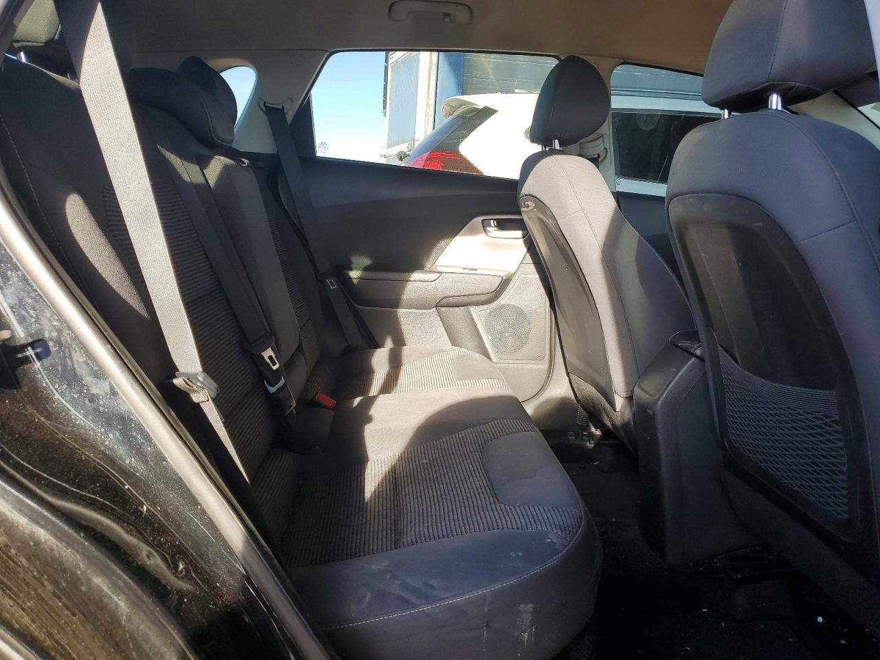 2019 KIA NIRO LX photo 19
