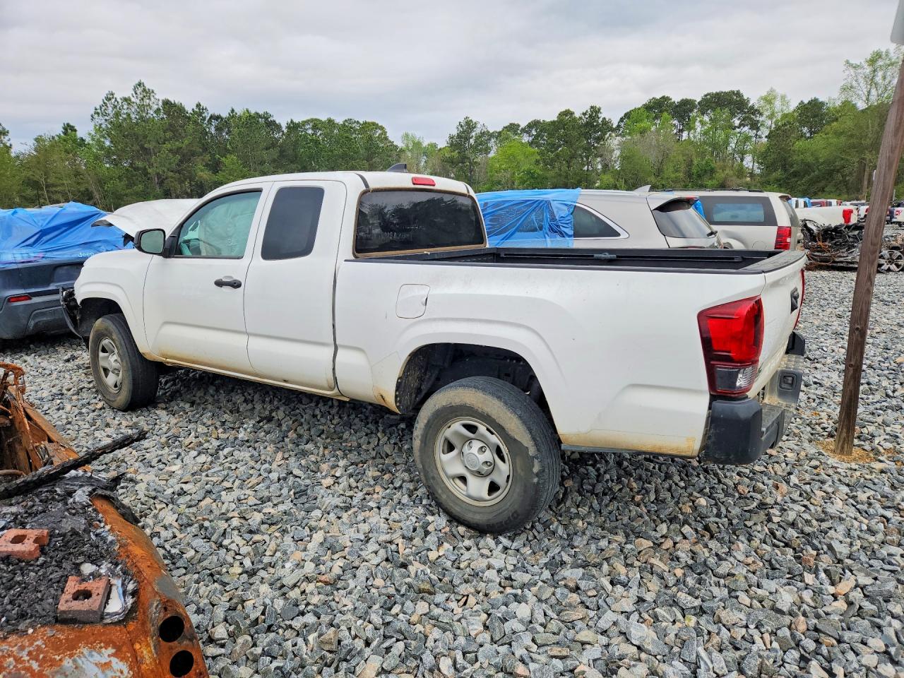 2022 TOYOTA TACOMA SR photo 3