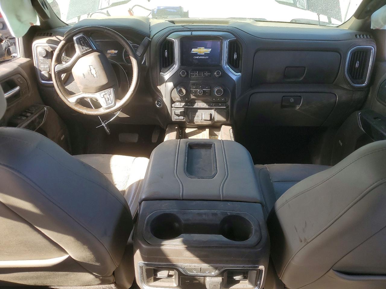 2020 CHEVROLET SILVERADO K3500 LTZ photo 8