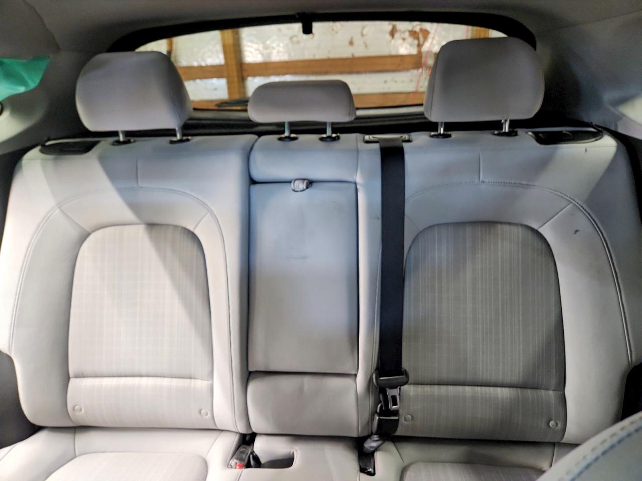 2022 HYUNDAI KONA photo 28