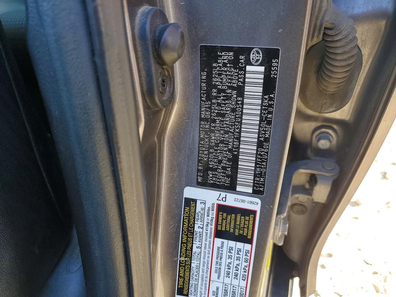 2015 TOYOTA CAMRY SE photo 12