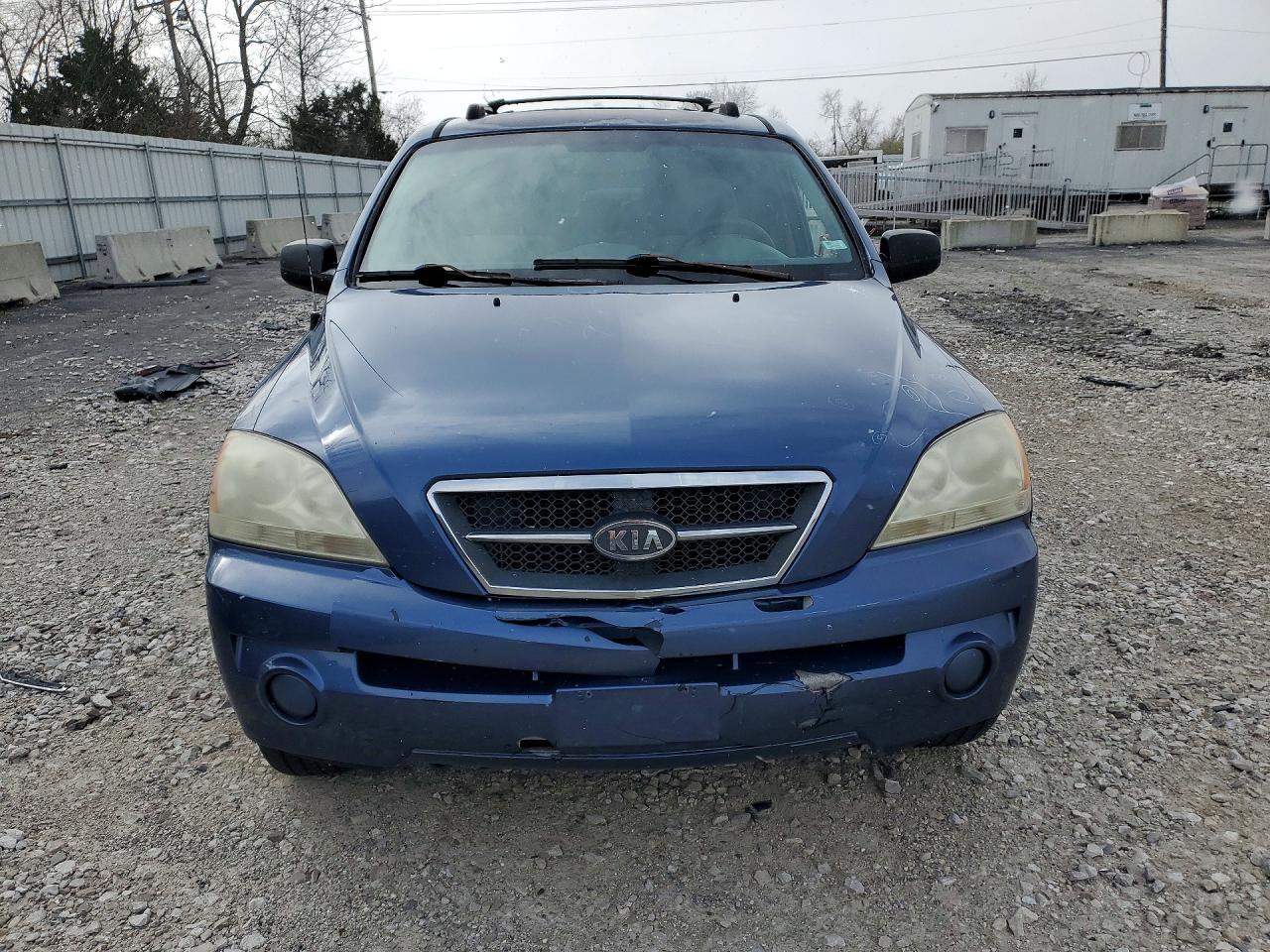 2005 KIA SORENTO LX photo 5