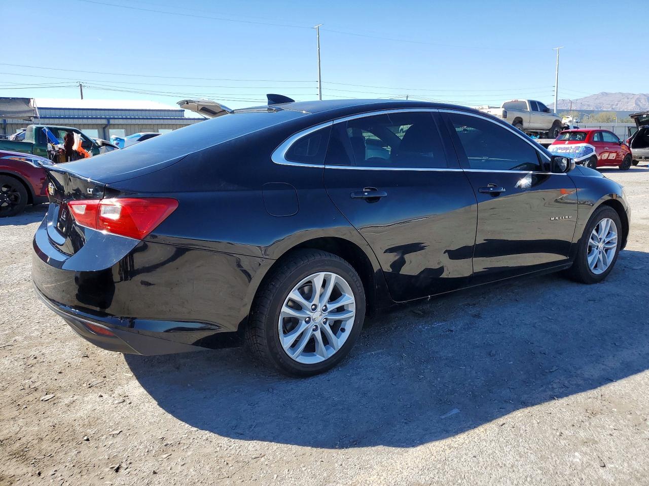 2018 CHEVROLET MALIBU LT photo 5