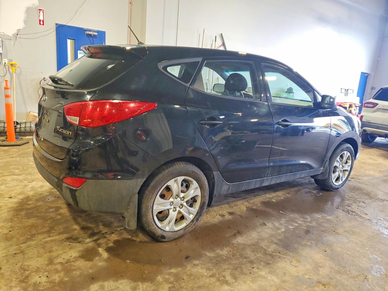 2013 HYUNDAI TUCSON GL photo 3