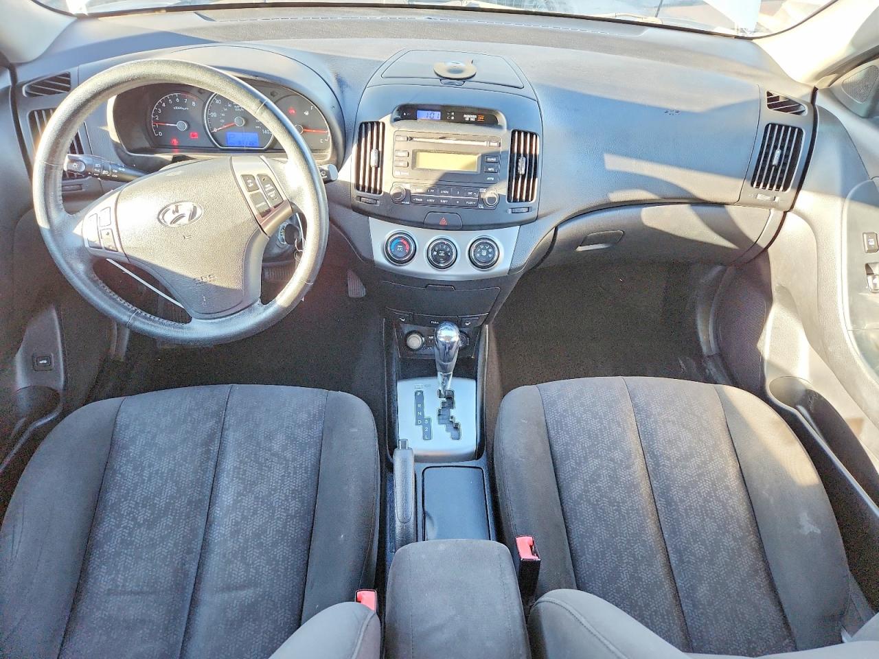 2010 HYUNDAI ELANTRA SE photo 8