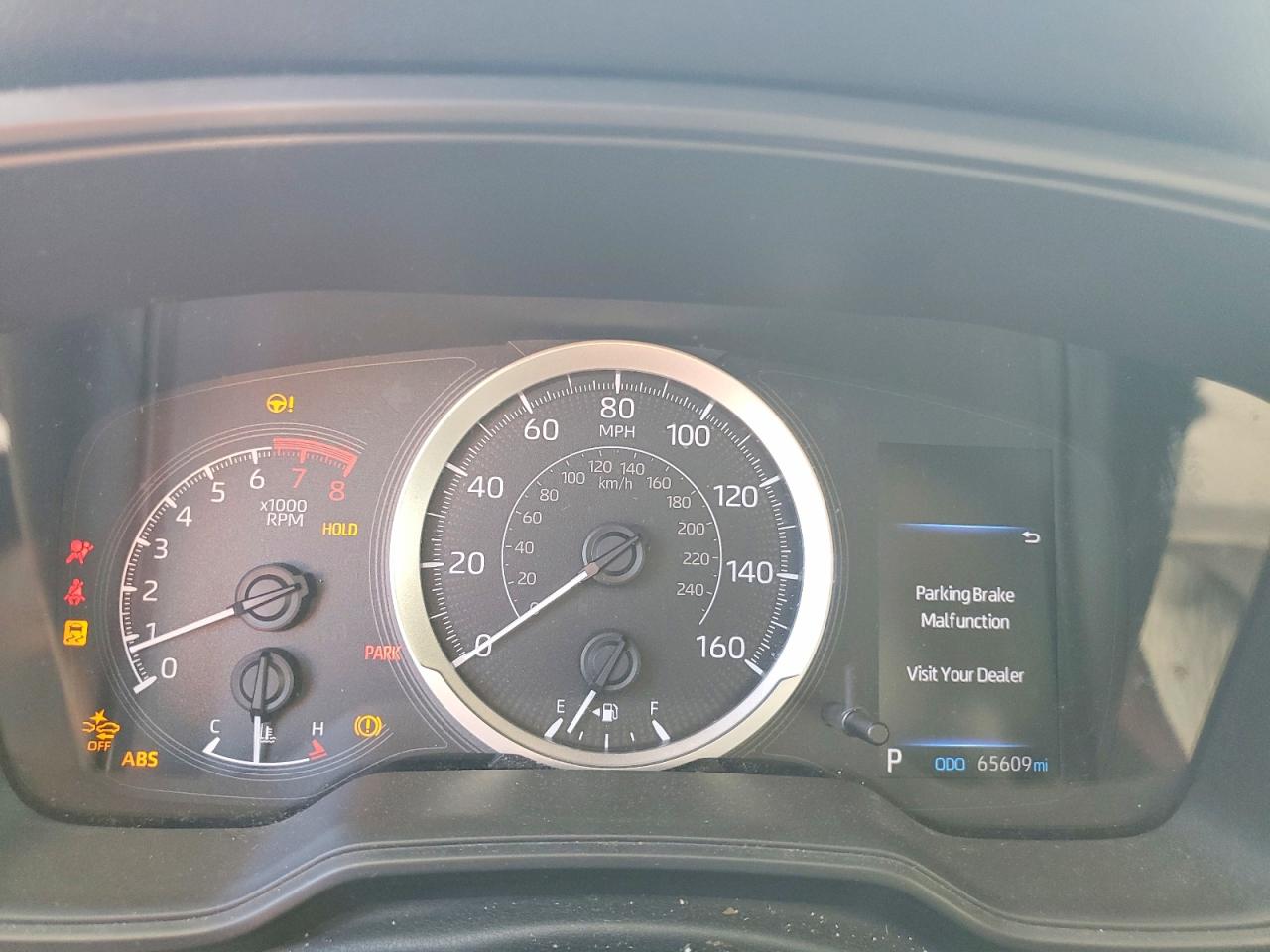 2021 TOYOTA COROLLA LE photo 9