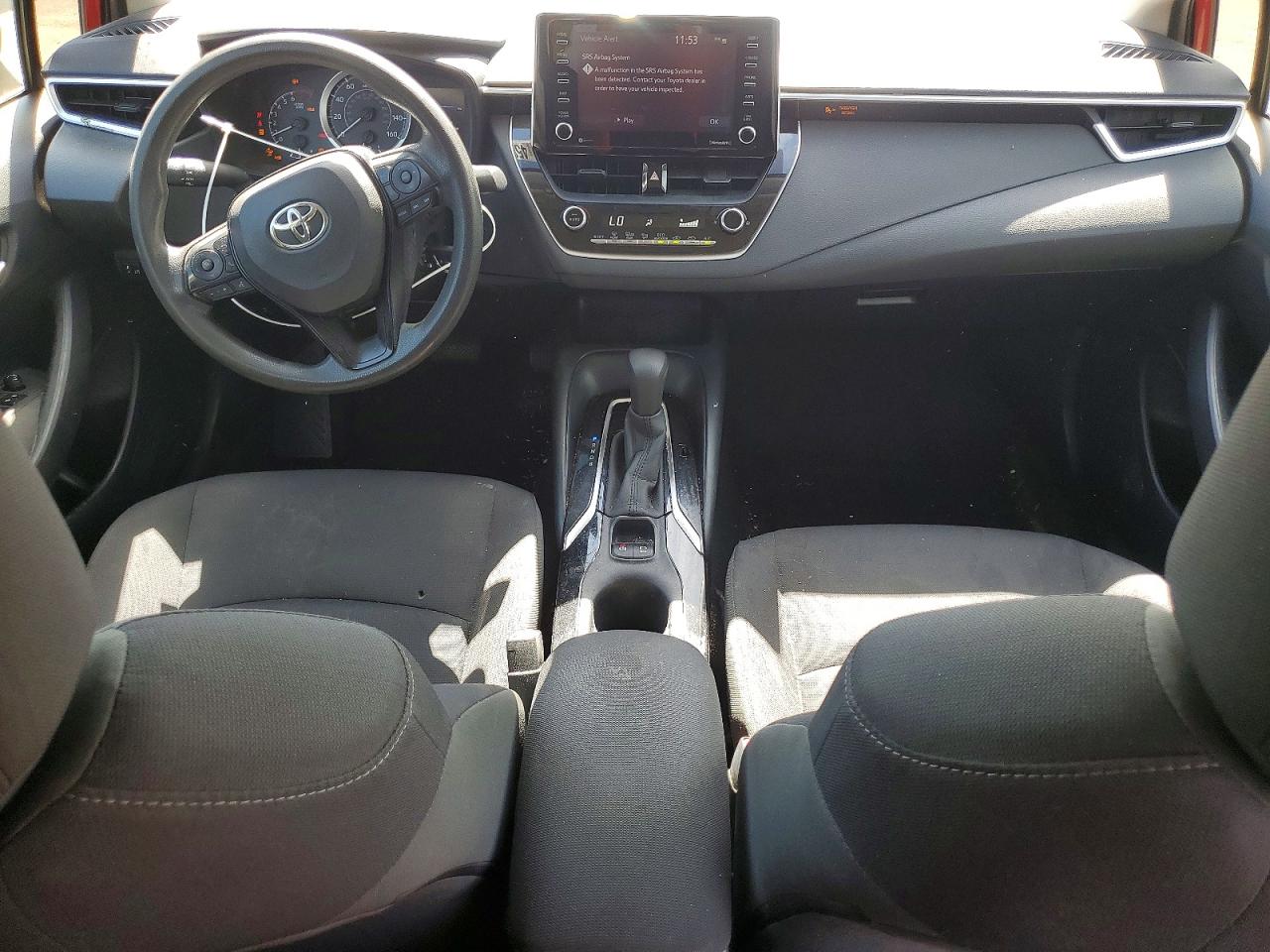 2021 TOYOTA COROLLA LE photo 8