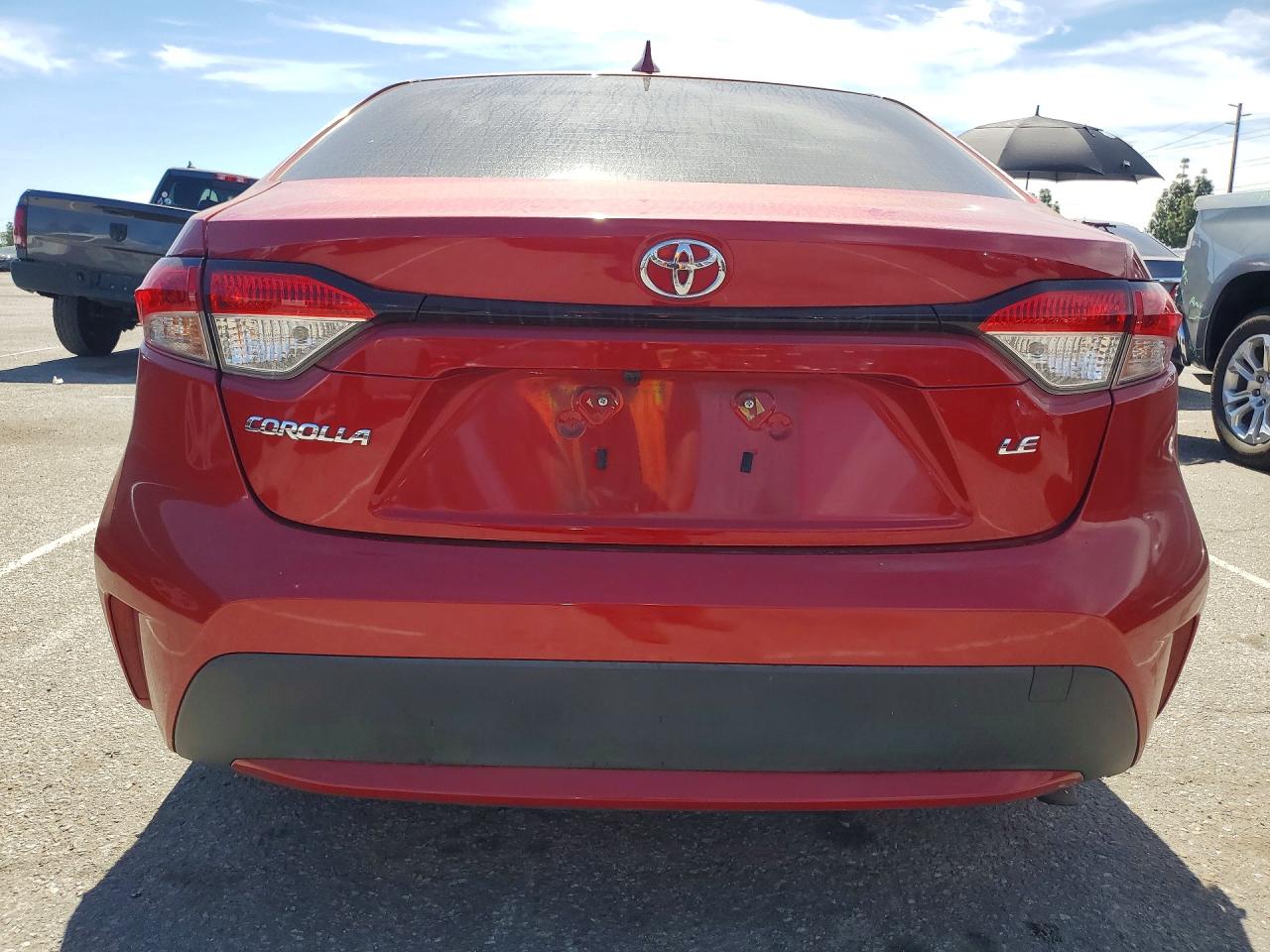 2021 TOYOTA COROLLA LE photo 6