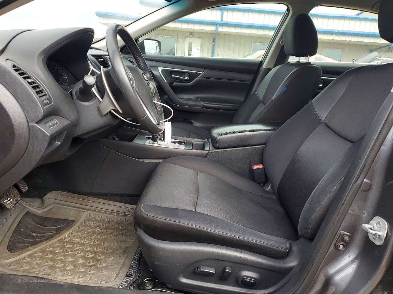 2016 NISSAN ALTIMA 2.5 SR photo 7