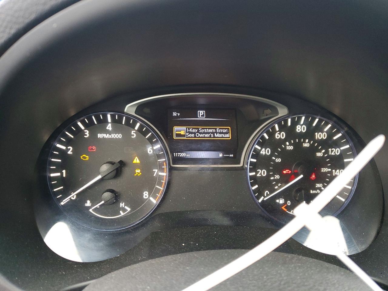 2016 NISSAN ALTIMA 2.5 SR photo 9