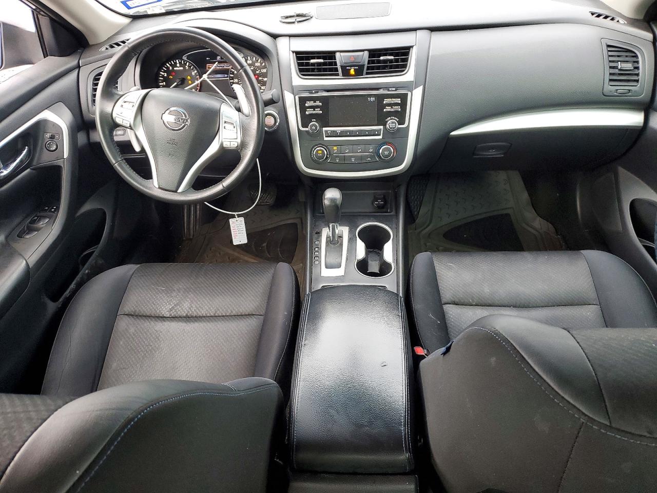 2016 NISSAN ALTIMA 2.5 SR photo 8