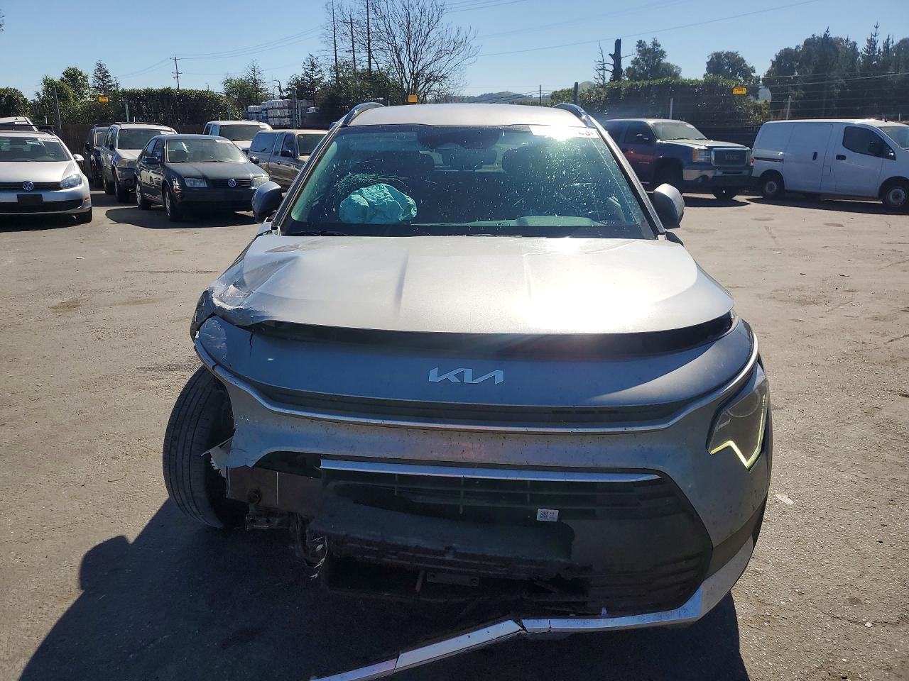 2025 KIA NIRO EX photo 5