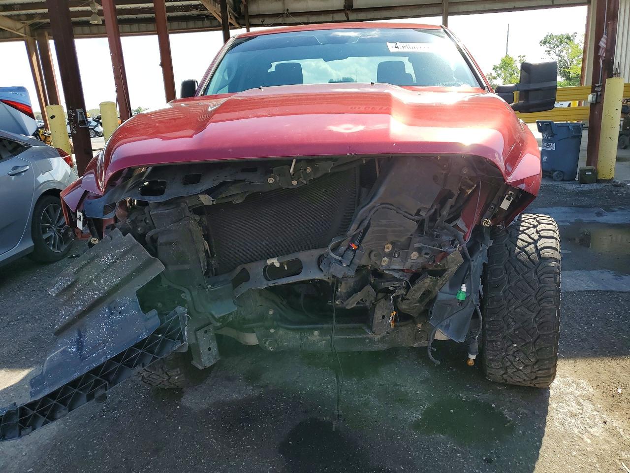2014 RAM 1500 ST photo 9