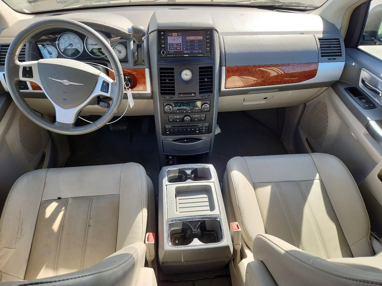 2008 CHRYSLER TOWN & COUNTRY TOURING photo 15