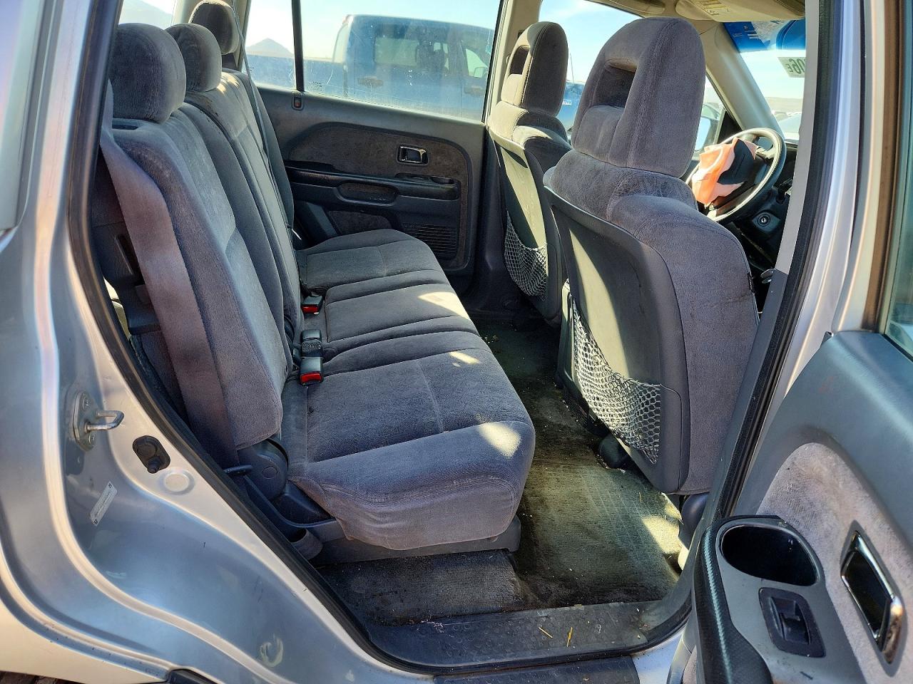 2005 HONDA PILOT LX photo 10
