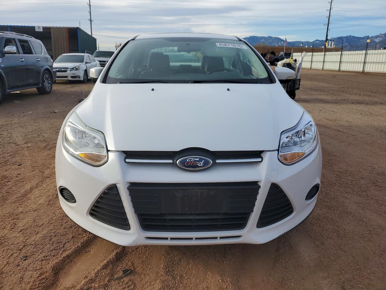 2013 FORD FOCUS SE photo 9