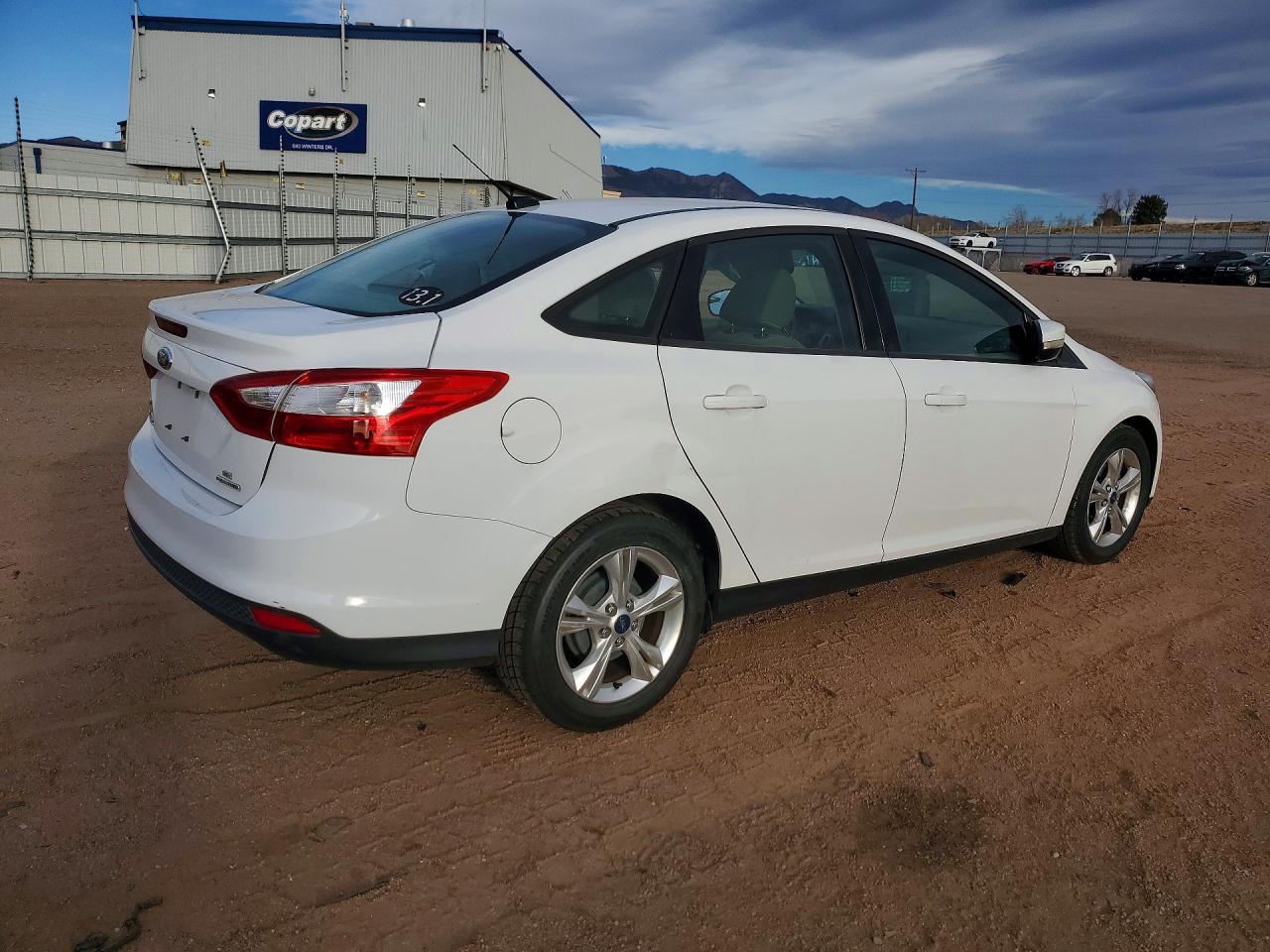 2013 FORD FOCUS SE photo 5