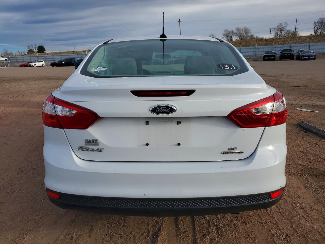 2013 FORD FOCUS SE photo 11