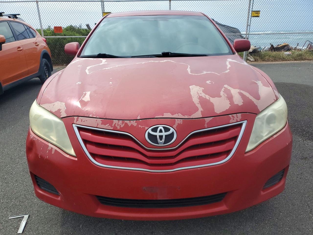 2010 TOYOTA CAMRY LE photo 13