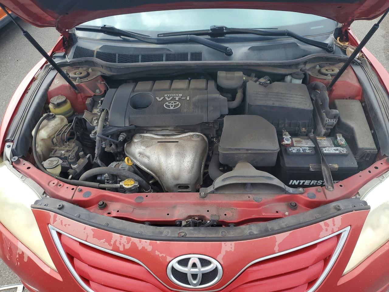 2010 TOYOTA CAMRY LE photo 31