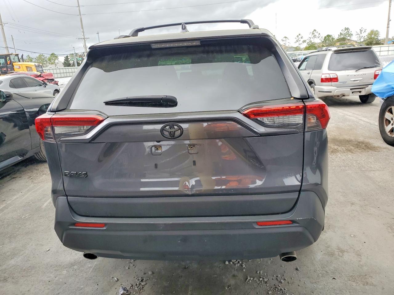 2021 TOYOTA RAV4 XLE PREMIUM photo 11