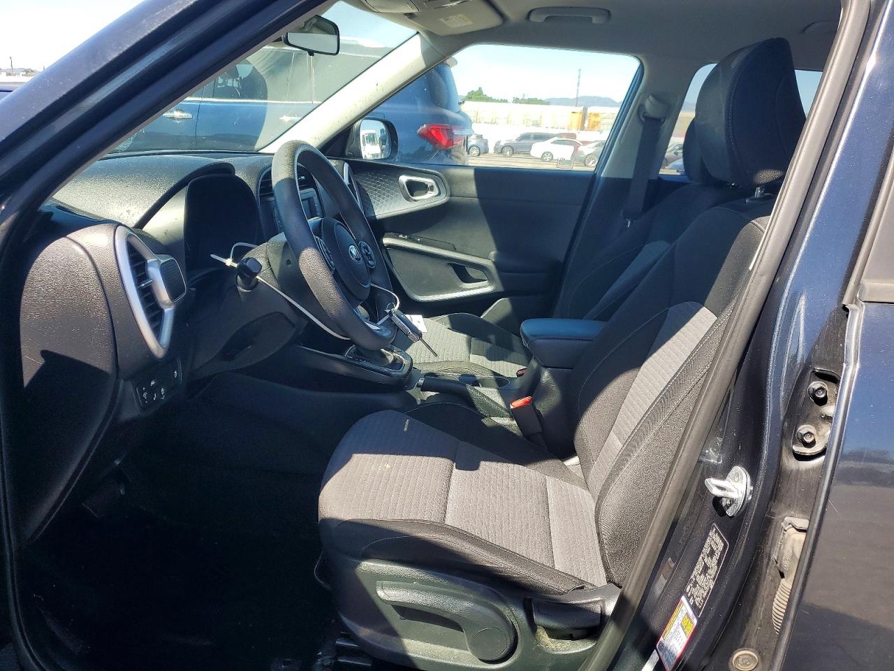 2020 KIA SOUL S photo 7
