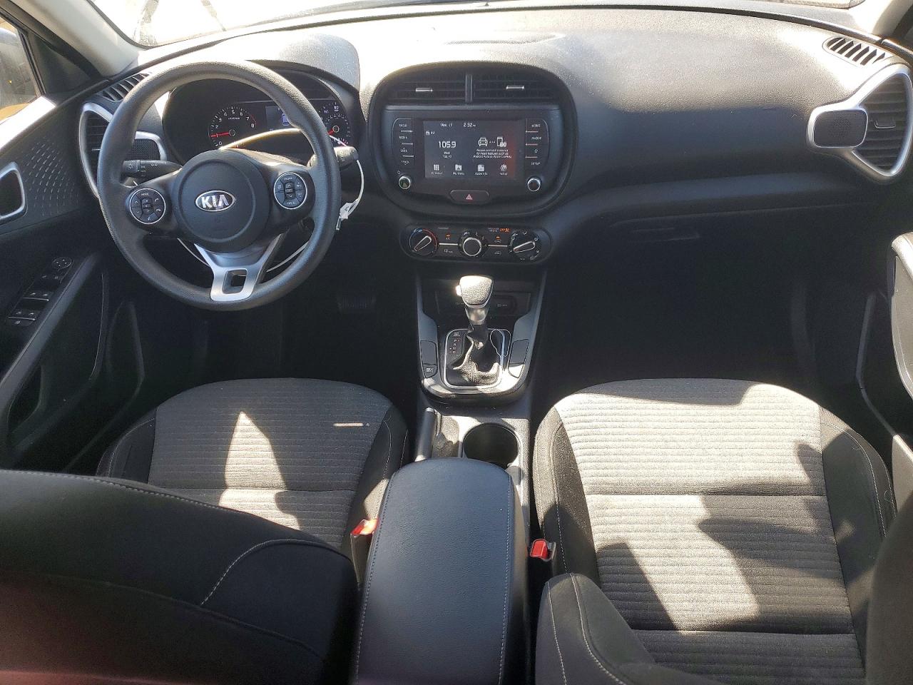 2020 KIA SOUL S photo 8
