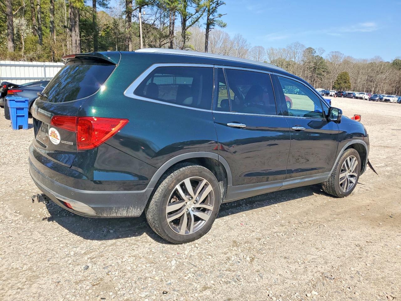 2016 HONDA PILOT TOURING photo 5