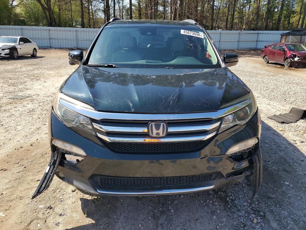 2016 HONDA PILOT TOURING photo 9