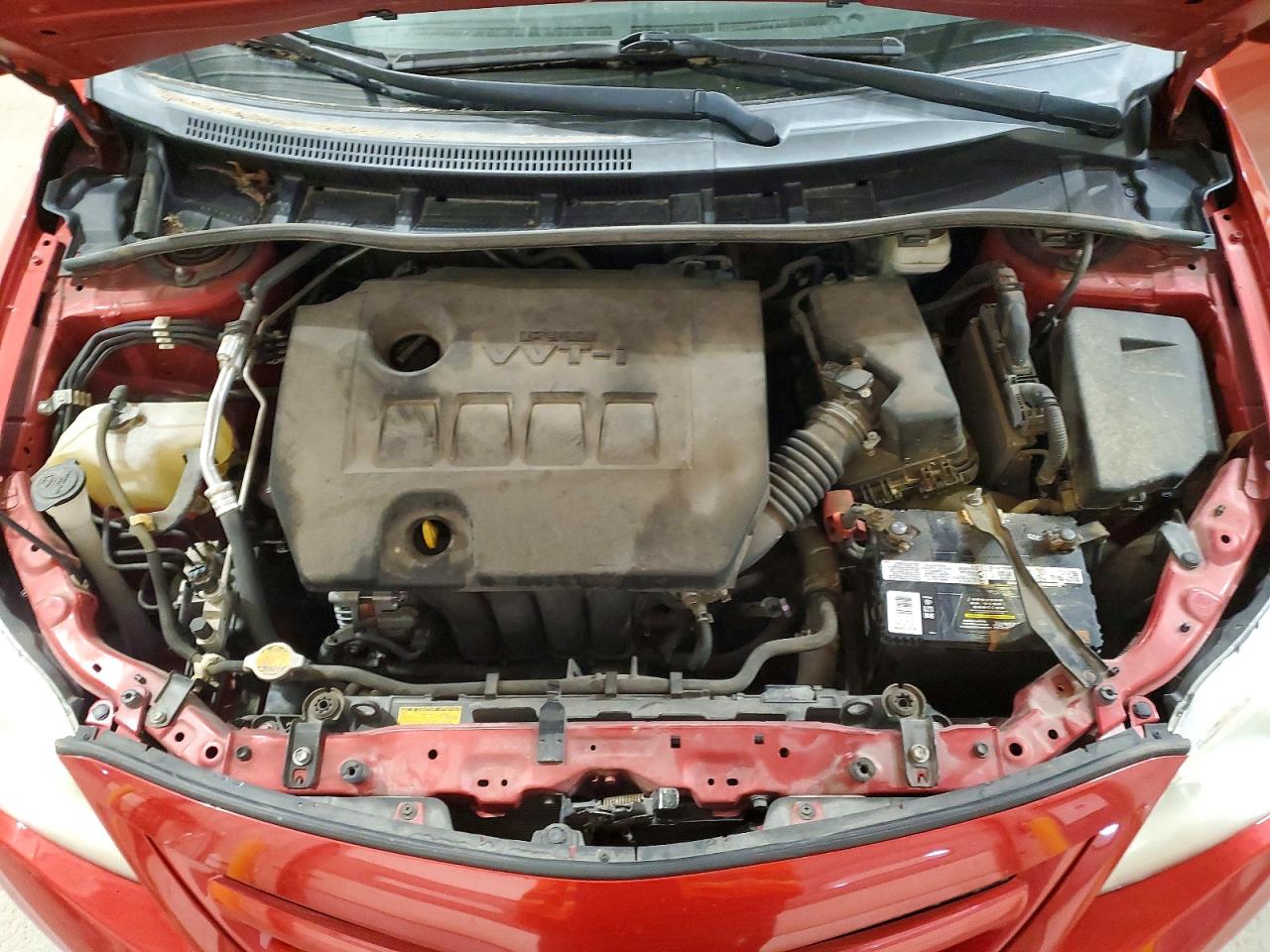 2012 TOYOTA COROLLA LE photo 11