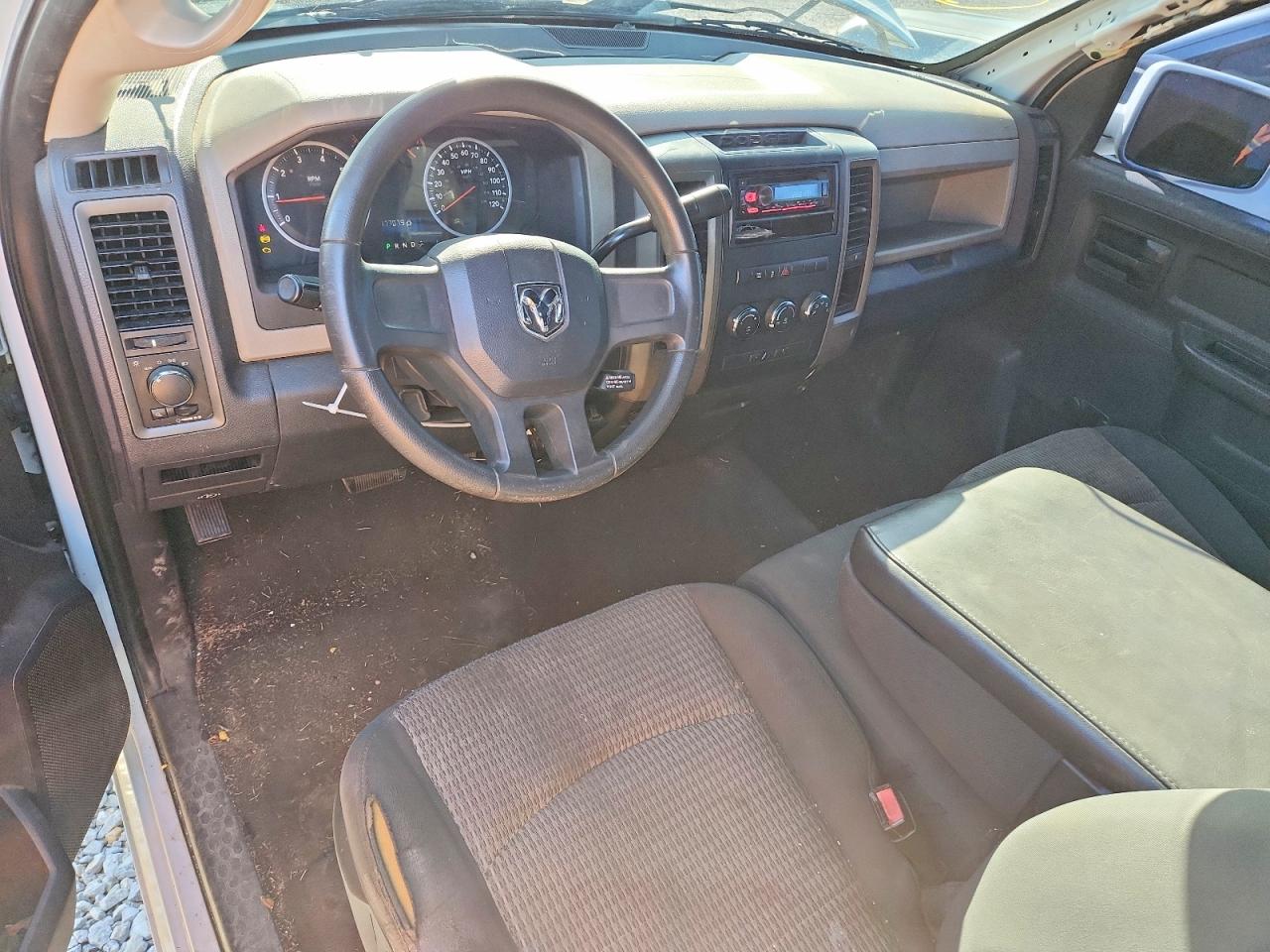 2011 DODGE RAM 1500 photo 15