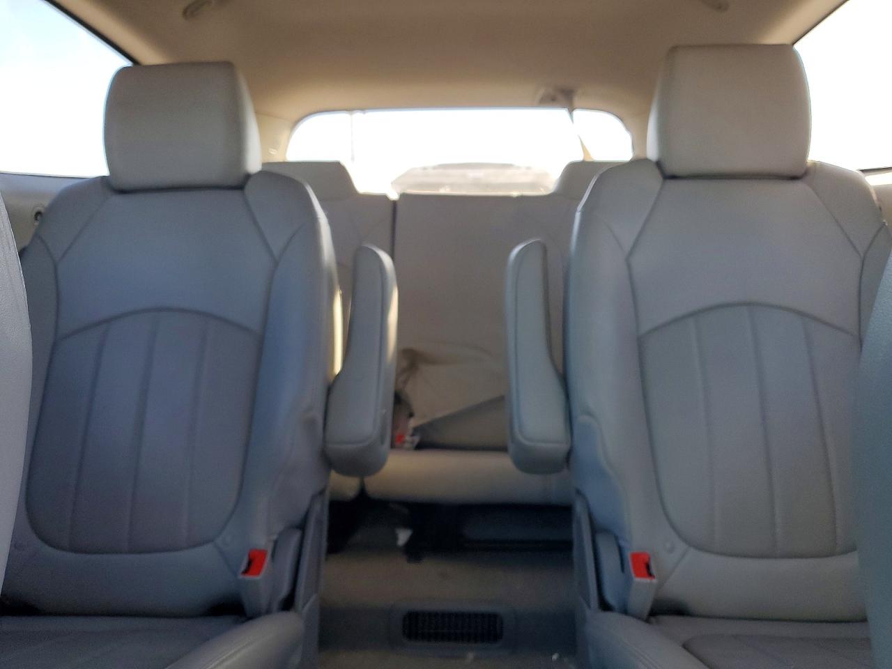 2015 BUICK ENCLAVE photo 19