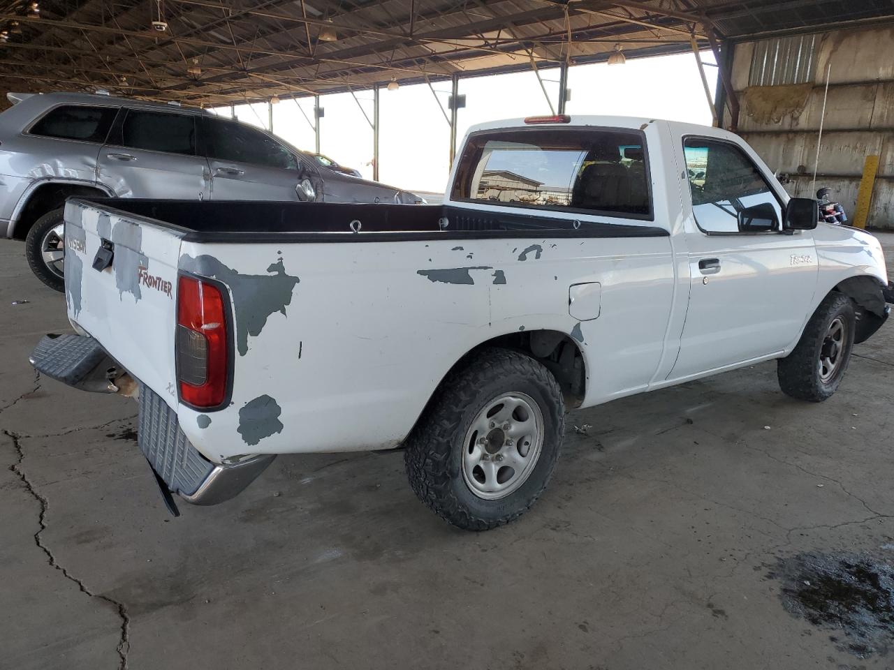 2000 NISSAN FRONTIER XE photo 3