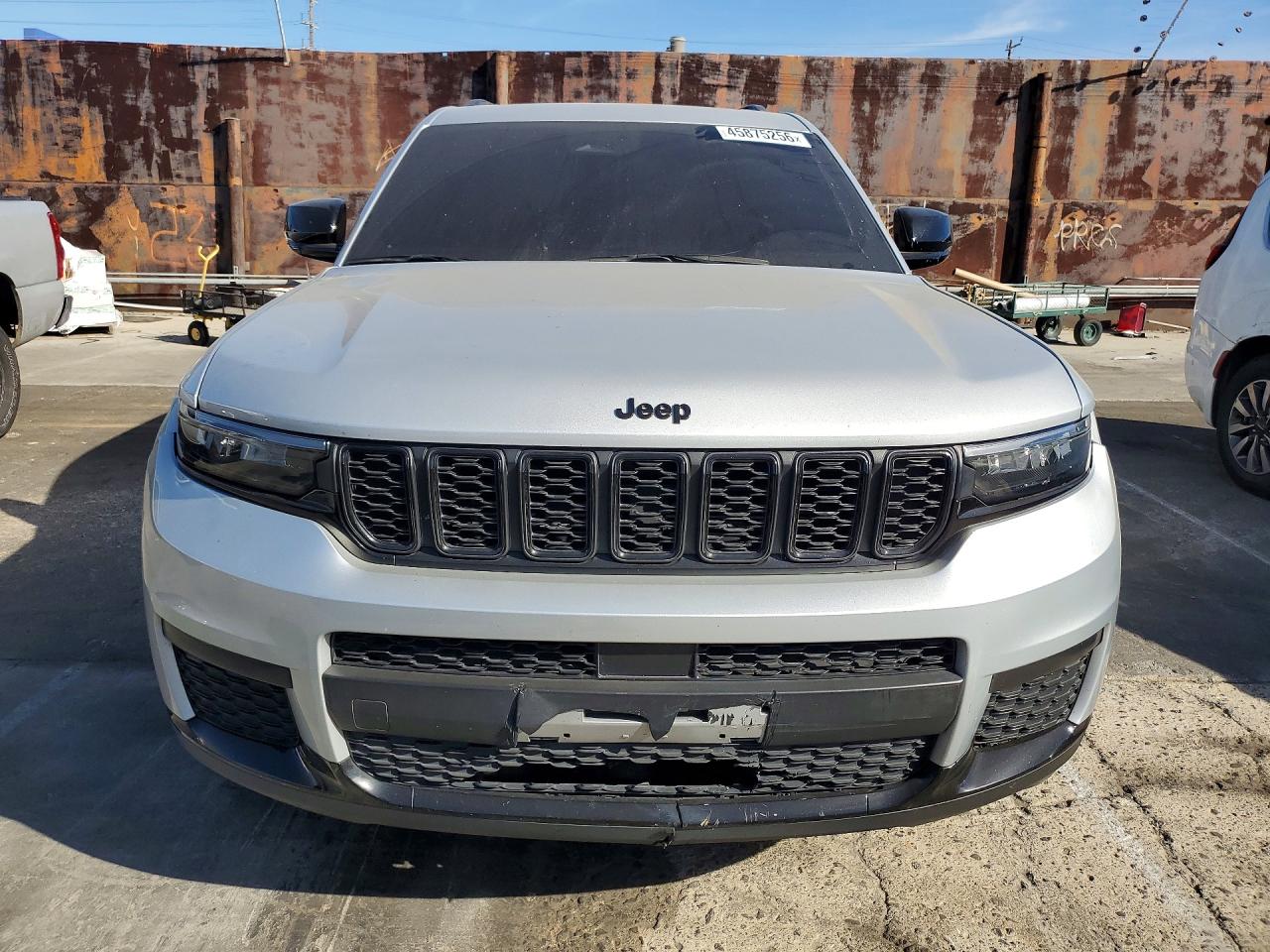 2023 JEEP GRAND CHEROKEE L LAREDO photo 13
