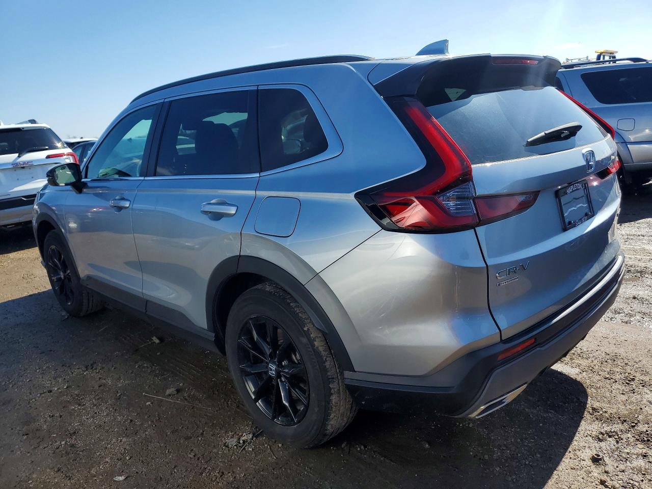 2025 HONDA CR-V SPORT photo 2