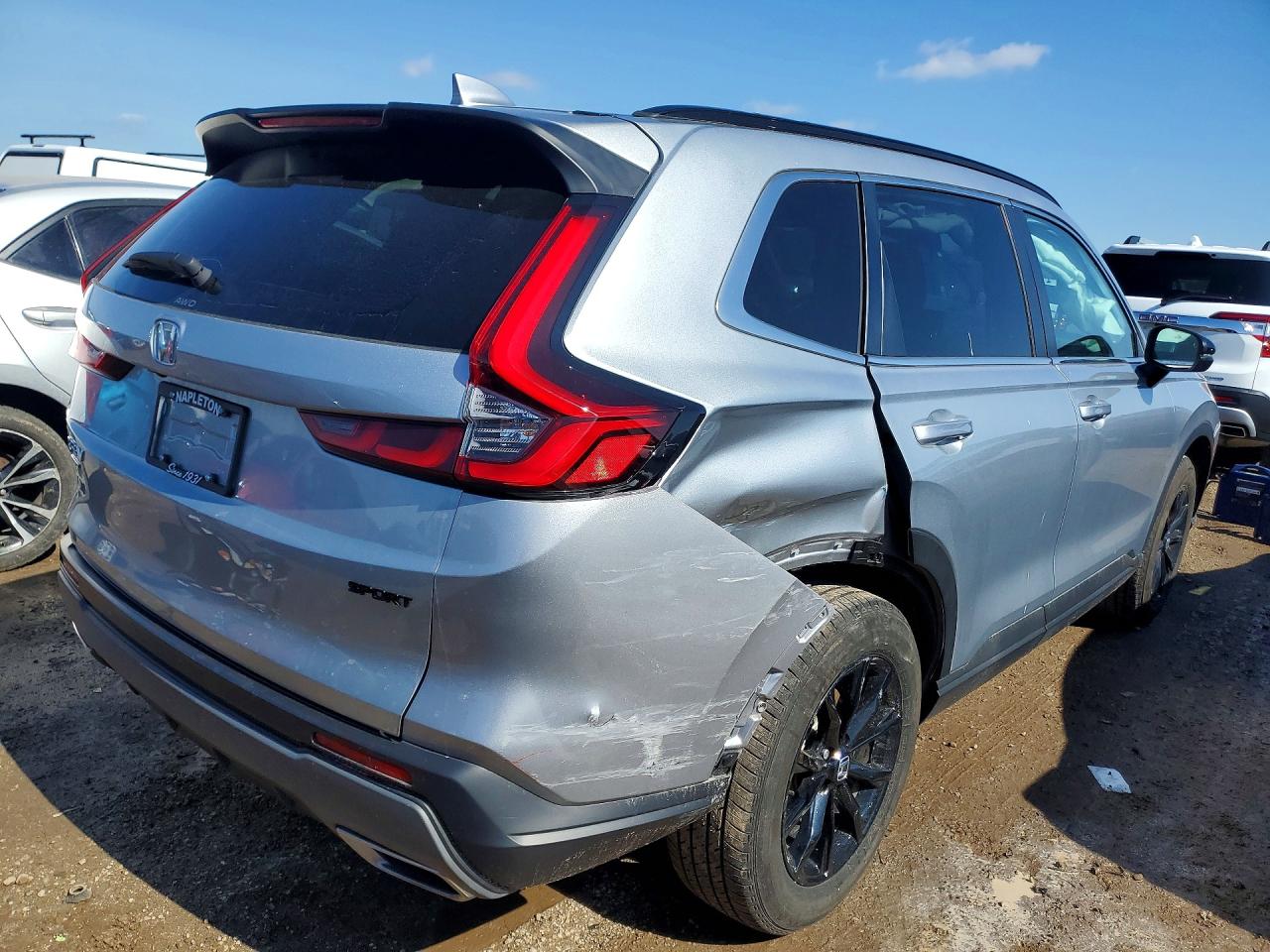 2025 HONDA CR-V SPORT photo 3