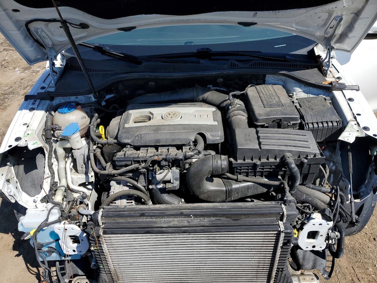 2015 VOLKSWAGEN EOS photo 11