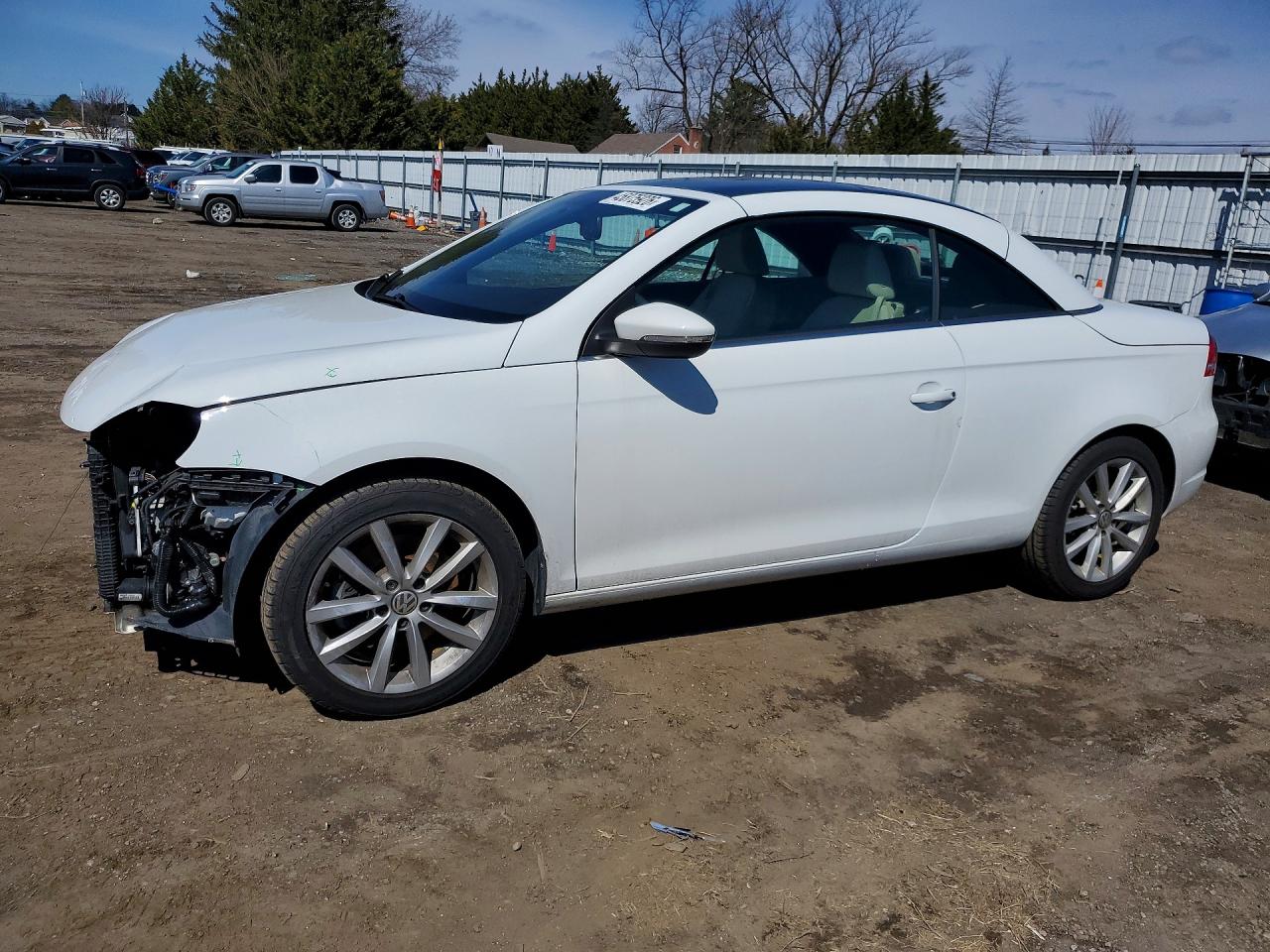 2015 VOLKSWAGEN EOS