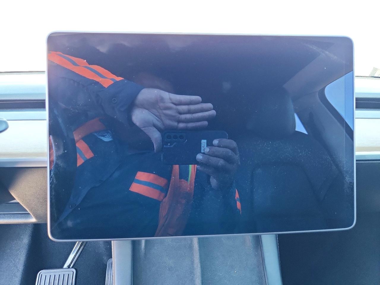 2021 TESLA MODEL Y photo 9