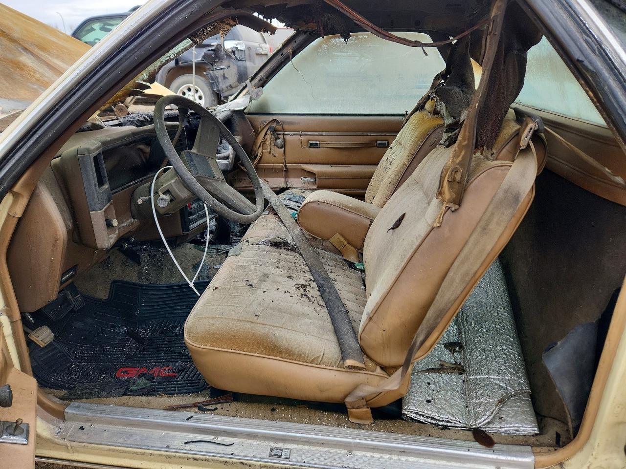 1987 GMC CABALLERO photo 13