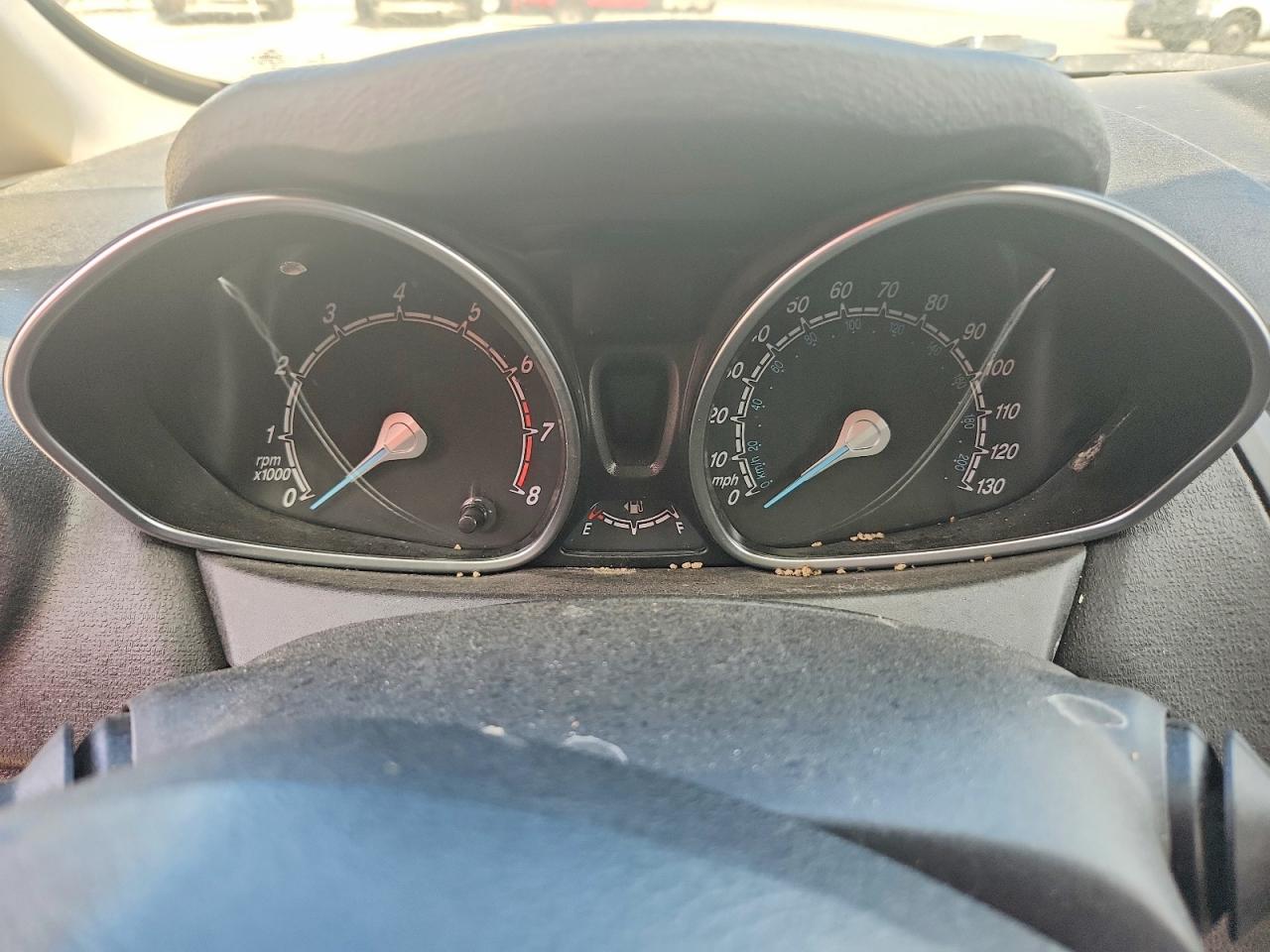 2015 FORD FIESTA SE photo 9
