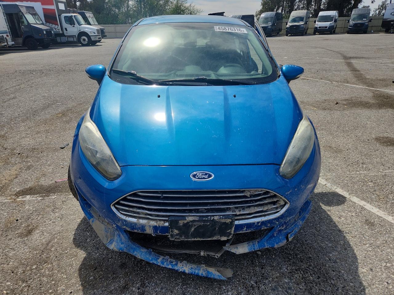 2015 FORD FIESTA SE photo 5
