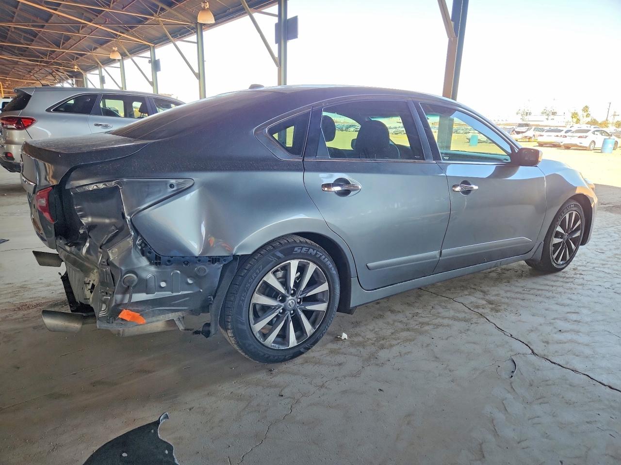 2017 NISSAN ALTIMA 2.5 SV photo 3