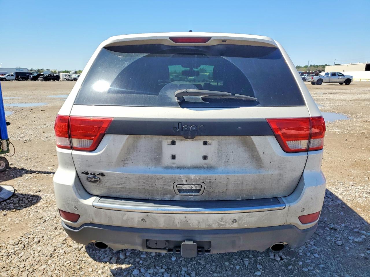 2012 JEEP GRAND CHEROKEE photo 11