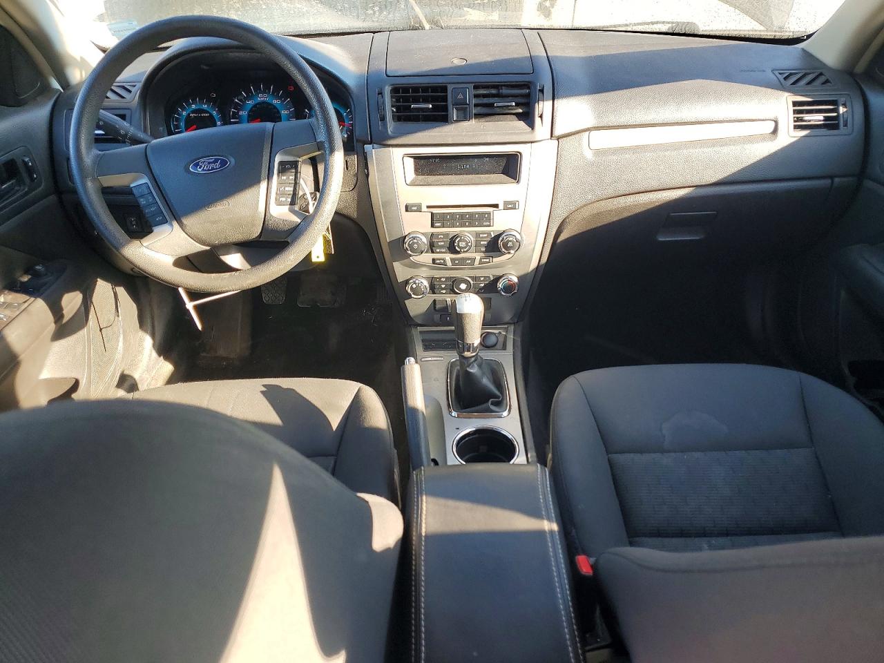 2010 FORD FUSION SE photo 22